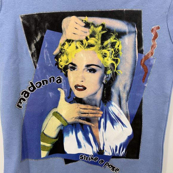 Vintage Madonna Tee Shirt Strike A Pose Vinyl Shiny Transfer USA Small - Picture 7 of 9